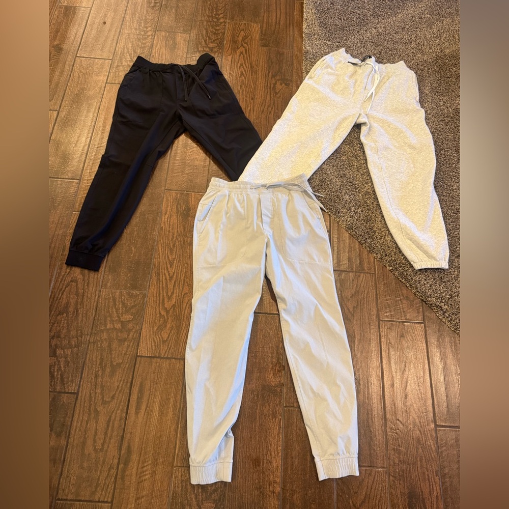 Men’s LULULEMON pants,lot of 3,grey,black, small, medium